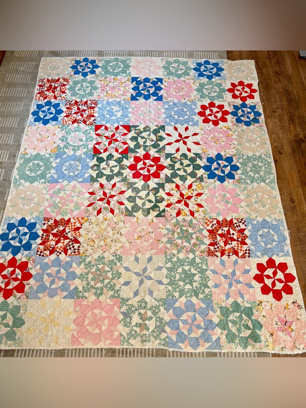 Vintage Feedsack Hand-Stitched La Conner Stars Quilt - 72x57 - Picture 15 of 17